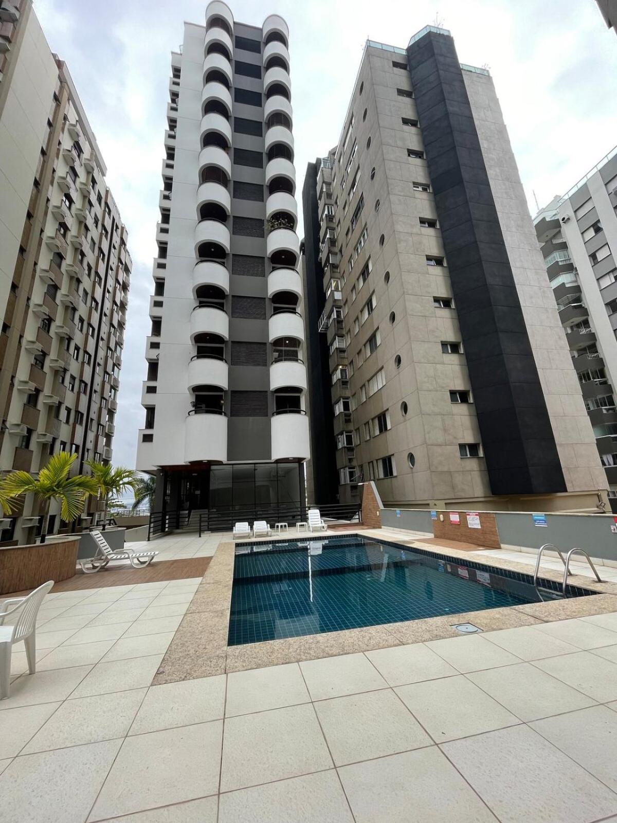 Na Beira-mar